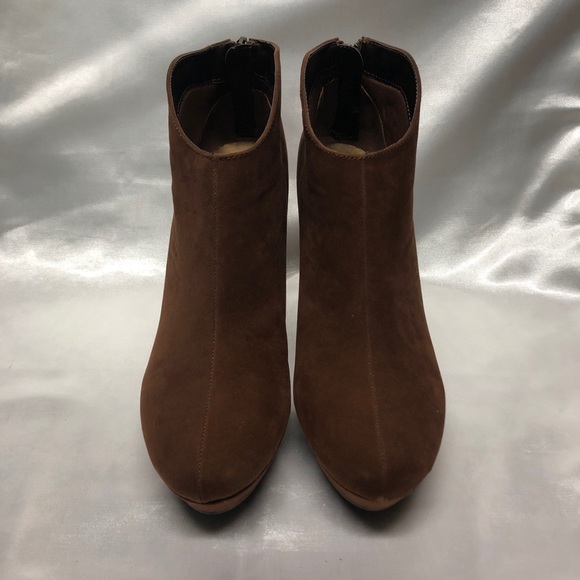 Worthington Faux Suede Cognac/Brown Heeled Booties - Picture 3 of 8